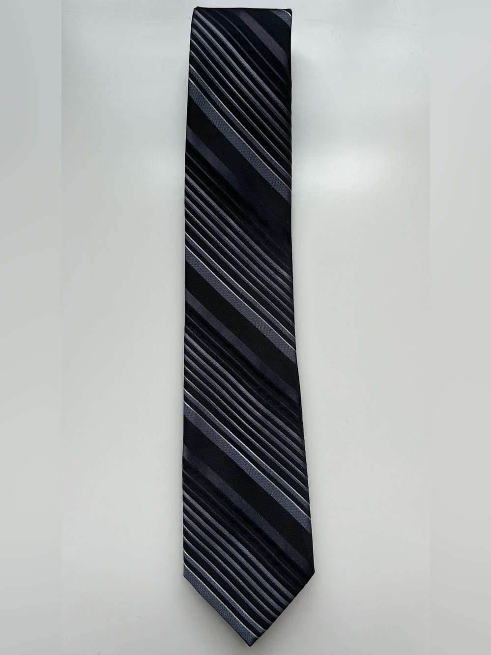 Van Heusen studio striped silk tie, black & grey